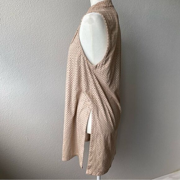 Lysse Open Front Vest Faux Suede Tan Perforated Tunic SZ S - Picture 8 of 11